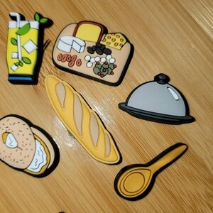 Crocs Charms lot of‎ 6 Bread Theme New